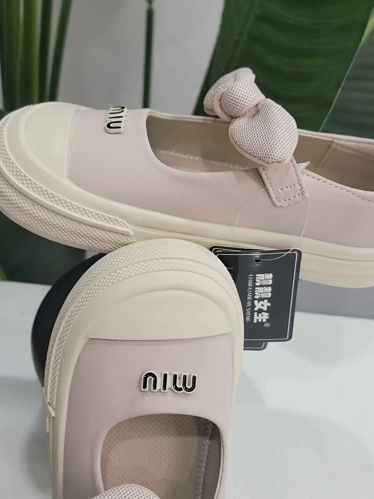 Lina Shoe image 0